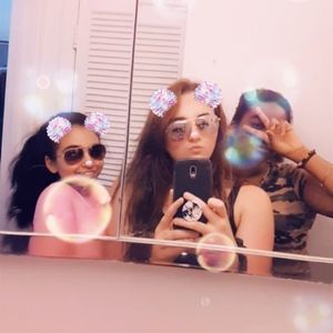 Meet your Posher, Natalie